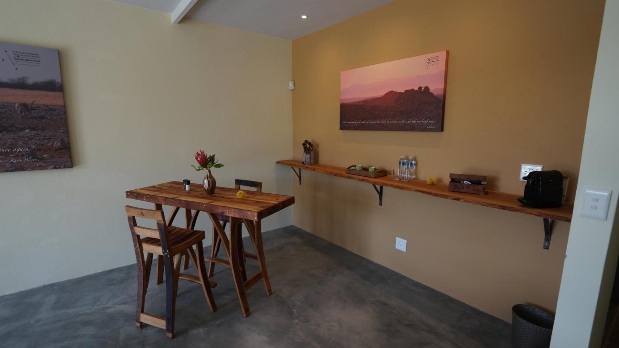 Stellar Overberg Travellers Lodge Napier ภายนอก รูปภาพ