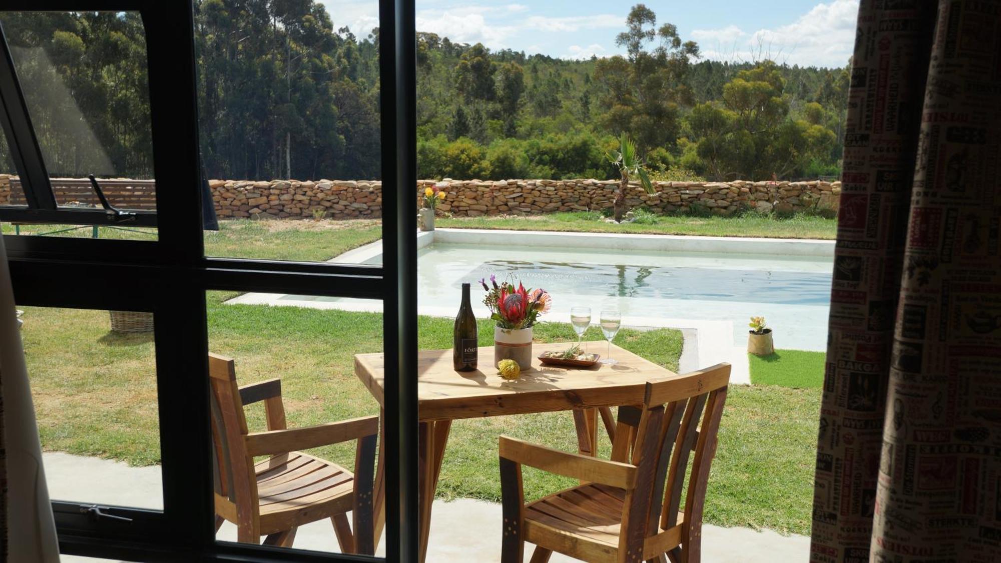 Stellar Overberg Travellers Lodge Napier ภายนอก รูปภาพ